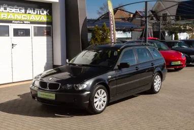 BMW 3-AS SOROZAT 320d Touring Cosmosschwarz Metallic +Sok műszaki +Igazlolt Km futás !!