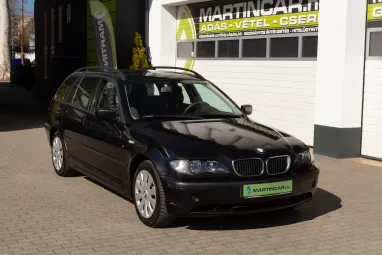 BMW 3-AS SOROZAT 320d Touring Cosmosschwarz Metallic +Sok műszaki +Igazlolt Km futás !!