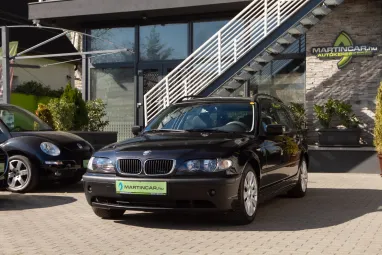 BMW 3-AS SOROZAT 320d Touring Cosmosschwarz Metallic +Sok műszaki +Igazlolt Km futás !!