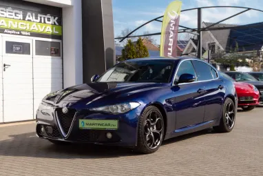 ALFA ROMEO GIULIA 2.2 D Super (Automata) Deep Blue Metallic +QV felnik +Eredeti Magyar Autó +Friss Műszaki +2X-s GARANCIA !!