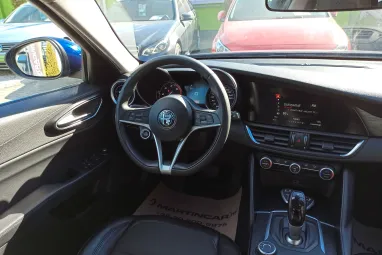 ALFA ROMEO GIULIA 2.2 D Super (Automata) Deep Blue Metallic +QV felnik +Eredeti Magyar Autó +Friss Műszaki +2X-s GARANCIA !!