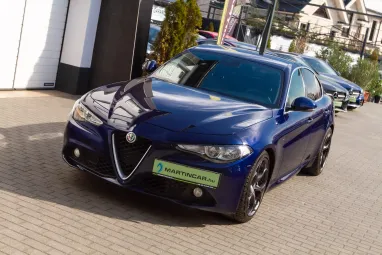 ALFA ROMEO GIULIA 2.2 D Super (Automata) Deep Blue Metallic +QV felnik +Eredeti Magyar Autó +Friss Műszaki +2X-s GARANCIA !!