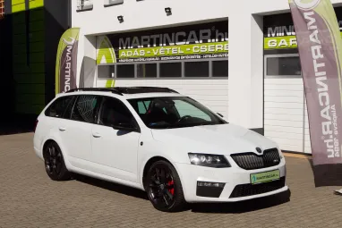 SKODA OCTAVIA Combi 2.0 CR TDI RS Euro 6 Panoráma +Maximális felszereltség +FULL Vezetett szervízkönyv +2X-s GARANCIA !!