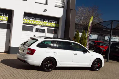 SKODA OCTAVIA Combi 2.0 CR TDI RS Euro 6 Panoráma +Maximális felszereltség +FULL Vezetett szervízkönyv +2X-s GARANCIA !!