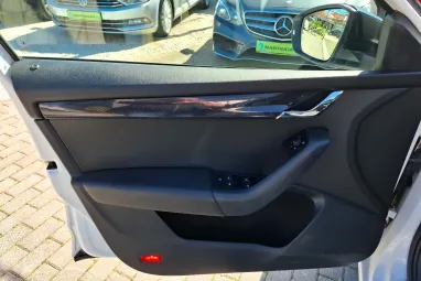 SKODA OCTAVIA Combi 2.0 CR TDI RS Euro 6 Panoráma +Maximális felszereltség +FULL Vezetett szervízkönyv +2X-s GARANCIA !!