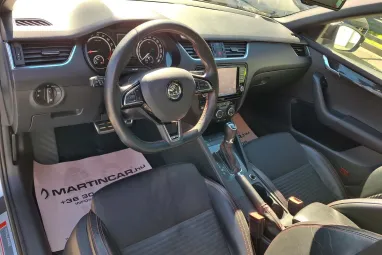 SKODA OCTAVIA Combi 2.0 CR TDI RS Euro 6 Panoráma +Maximális felszereltség +FULL Vezetett szervízkönyv +2X-s GARANCIA !!