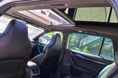 SKODA OCTAVIA Combi 2.0 CR TDI RS Euro 6 Panoráma +Maximális felszereltség +FULL Vezetett szervízkönyv +2X-s GARANCIA !!