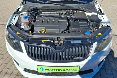 SKODA OCTAVIA Combi 2.0 CR TDI RS Euro 6 Panoráma +Maximális felszereltség +FULL Vezetett szervízkönyv +2X-s GARANCIA !!