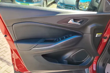 OPEL GRANDLAND X 2.0 CDTI Innovation (Automata) Eredeti Magyar Auto +Maximum felszereltség +MINT AZ ÚJ +FULL SERVICE !!