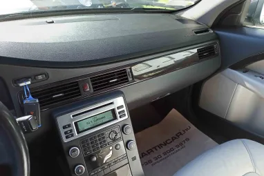 VOLVO S80 2.4 D [D5] R-Design Black Stone +White Leather +Igényes állapot +Első tulajdonos +2X-s GARANCIA !!