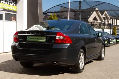 VOLVO S80 2.4 D [D5] R-Design Black Stone +White Leather +Igényes állapot +Első tulajdonos +2X-s GARANCIA !!