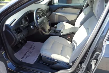 VOLVO S80 2.4 D [D5] R-Design Black Stone +White Leather +Igényes állapot +Első tulajdonos +2X-s GARANCIA !!