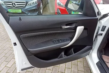 BMW 116i Alpinweiss +Első Tulajdonostól +120E.Km !! +Igényes állapot +2X-s GARANCIA !!
