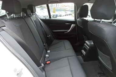 BMW 116i Alpinweiss +Első Tulajdonostól +120E.Km !! +Igényes állapot +2X-s GARANCIA !!