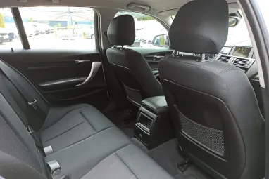 BMW 116i Alpinweiss +Első Tulajdonostól +120E.Km !! +Igényes állapot +2X-s GARANCIA !!