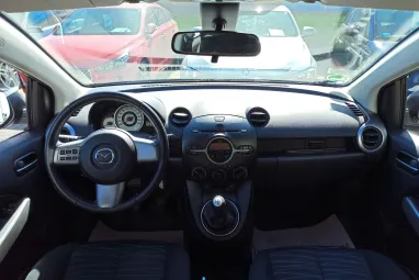 MAZDA 2 Sport 1.3 TE Plus Brilliant Black +Első Tulajdonos +Friss Műszaki +Keveset futott +2X-s GARANCIA !