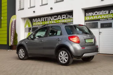 SUZUKI SX4 1.6 GS 4WD Galactic Gray +1.Tulajdonos +Friss Műszaki +Keveset futott +2X-s GARANCIA !!