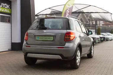 SUZUKI SX4 1.6 GS 4WD Galactic Gray +1.Tulajdonos +Friss Műszaki +Keveset futott +2X-s GARANCIA !!