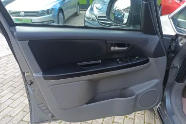 SUZUKI SX4 1.6 GS 4WD Galactic Gray +1.Tulajdonos +Friss Műszaki +Keveset futott +2X-s GARANCIA !!