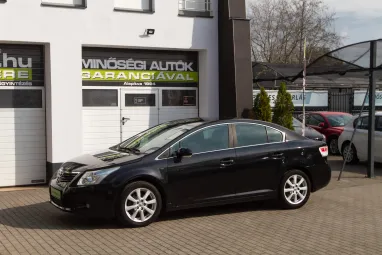 TOYOTA AVENSIS 1.8 Executive Night Time Black +1.Tulajdonostól +Vezérlés csere +Friss Műszaki +2X-s GARANCIA !!