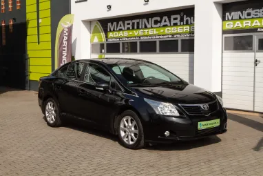TOYOTA AVENSIS 1.8 Executive Night Time Black +1.Tulajdonostól +Vezérlés csere +Friss Műszaki +2X-s GARANCIA !!