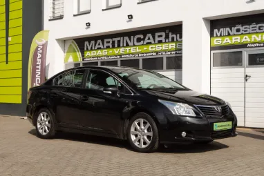 TOYOTA AVENSIS 1.8 Executive Night Time Black +1.Tulajdonostól +Vezérlés csere +Friss Műszaki +2X-s GARANCIA !!