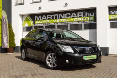 TOYOTA AVENSIS 1.8 Executive Night Time Black +1.Tulajdonostól +Vezérlés csere +Friss Műszaki +2X-s GARANCIA !!