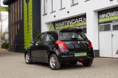 SUZUKI SWIFT 1.3 GLX 5DR 4WD Special Bluish Black Pearl +1.Tulajdonos +Keveset futott +2X-s GARANCIA !!