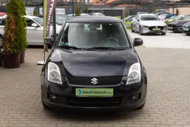 SUZUKI SWIFT 1.3 GLX 5DR 4WD Special Bluish Black Pearl +1.Tulajdonos +Keveset futott +2X-s GARANCIA !!