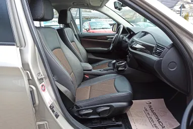 BMW X1 sDrive20d Mojave Beige +Igazoltan keveset futott + Full Szervizkönyv + 2x-s GARANCIA !!