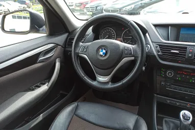 BMW X1 sDrive20d Mojave Beige +Igazoltan keveset futott + Full Szervizkönyv + 2x-s GARANCIA !!