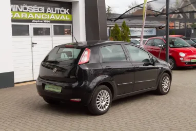 FIAT PUNTO 1.2 Easy Black Metallic +Friss Műszaki +Első Tulajdonostól +Stabil műszaki állapot !!