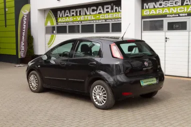 FIAT PUNTO 1.2 Easy Black Metallic +Friss Műszaki +Első Tulajdonostól +Stabil műszaki állapot !!