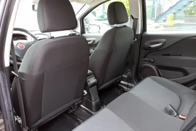 FIAT PUNTO 1.2 Easy Black Metallic +Friss Műszaki +Első Tulajdonostól +Stabil műszaki állapot !!