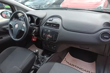 FIAT PUNTO 1.2 Easy Black Metallic +Friss Műszaki +Első Tulajdonostól +Stabil műszaki állapot !!