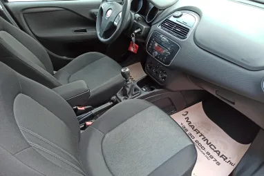 FIAT PUNTO 1.2 Easy Black Metallic +Friss Műszaki +Első Tulajdonostól +Stabil műszaki állapot !!