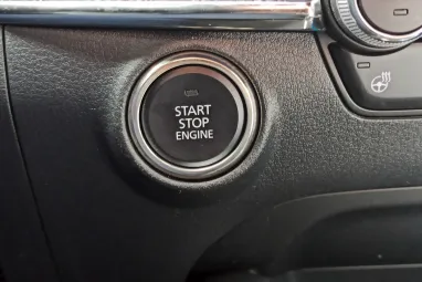 MAZDA 3 Hatchback 2.0 e-Skyactiv Plus (Automata) Limited MACHINE Gray +Magasan felszerelt +Magántulajdonból !!