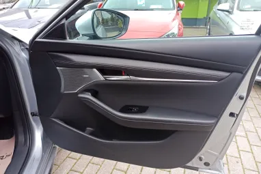 MAZDA 3 Hatchback 2.0 e-Skyactiv Plus (Automata) Limited MACHINE Gray +Magasan felszerelt +Magántulajdonból !!
