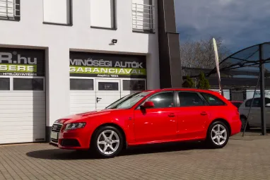 AUDI A4 Avant 2.0 PD TDI Reflexív MISANO RED Edition +Igényesen szervizelt +2X-s GARANCIA !!