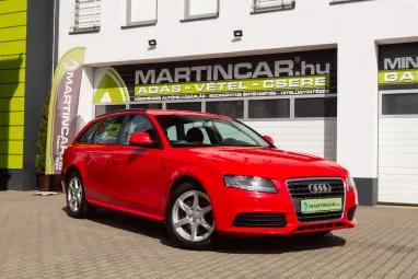 AUDI A4 Avant 2.0 PD TDI Reflexív MISANO RED Edition +Igényesen szervizelt +2X-s GARANCIA !!