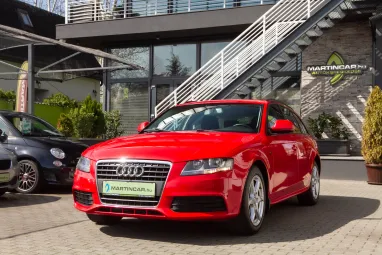 AUDI A4 Avant 2.0 PD TDI Reflexív MISANO RED Edition +Igényesen szervizelt +2X-s GARANCIA !!