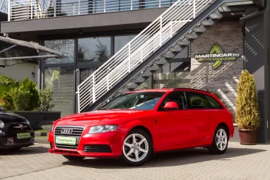 AUDI A4 Avant 2.0 PD TDI Reflexív MISANO RED Edition +Igényesen szervizelt +2X-s GARANCIA !!