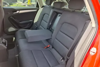 AUDI A4 Avant 2.0 PD TDI Reflexív MISANO RED Edition +Igényesen szervizelt +2X-s GARANCIA !!