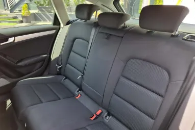 AUDI A4 Avant 2.0 PD TDI Reflexív MISANO RED Edition +Igényesen szervizelt +2X-s GARANCIA !!