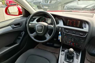 AUDI A4 Avant 2.0 PD TDI Reflexív MISANO RED Edition +Igényesen szervizelt +2X-s GARANCIA !!