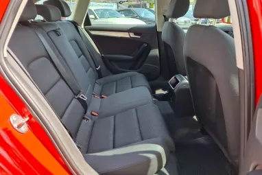 AUDI A4 Avant 2.0 PD TDI Reflexív MISANO RED Edition +Igényesen szervizelt +2X-s GARANCIA !!