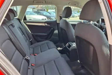 AUDI A4 Avant 2.0 PD TDI Reflexív MISANO RED Edition +Igényesen szervizelt +2X-s GARANCIA !!