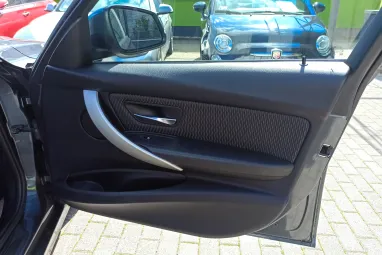 BMW 316d Mineral Grey Metallic +Első Tulajdonostól +Vezetett Szervizkönyv +2X-s GARANCIA !!