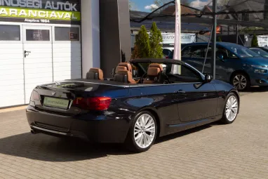 BMW 320d (Automata) Full Extra + Gyári Fényezés + Végig Vezetett Szervízkönyv + 2X-s GARANCIA !!