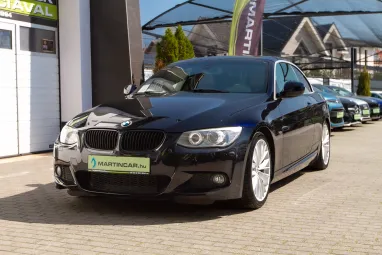 BMW 320d (Automata) Full Extra + Gyári Fényezés + Végig Vezetett Szervízkönyv + 2X-s GARANCIA !!